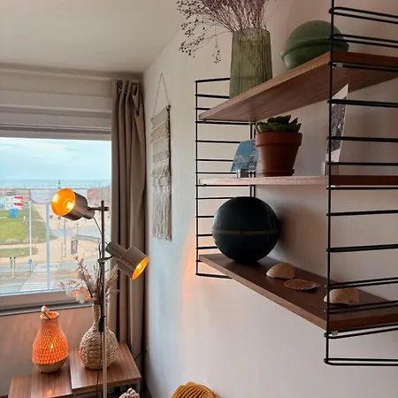 Sea Gallery Apartment